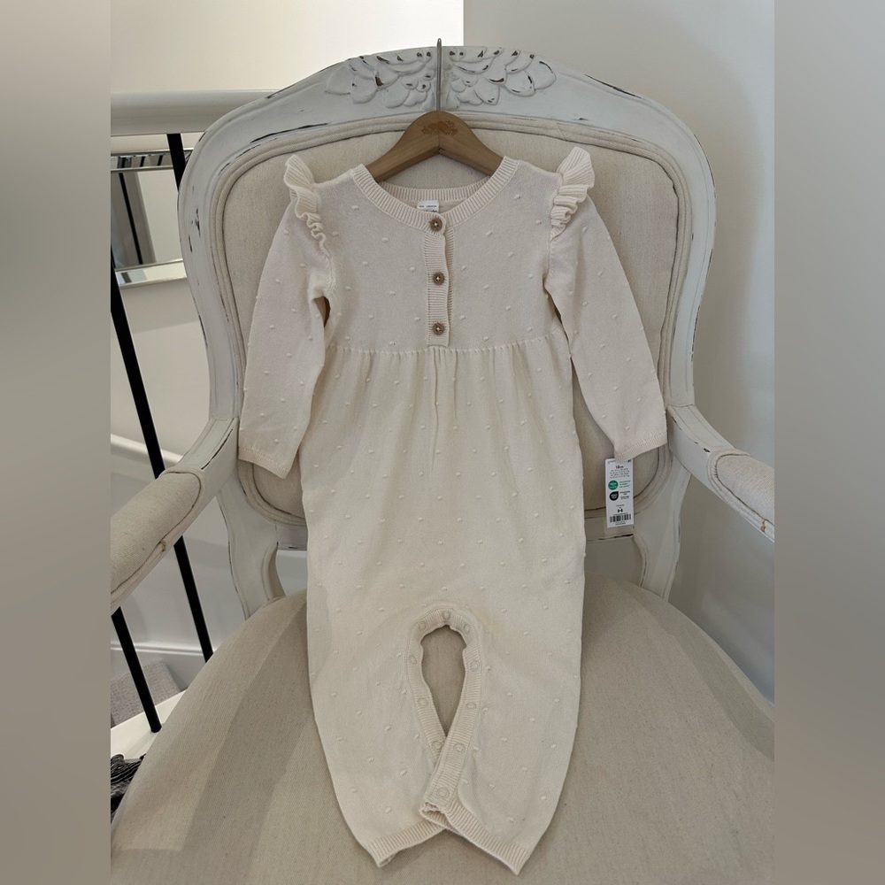 🦢 24 Mth Ivory Ruffle Swiss Dot Knit 100% Cotton Baby Romper NWT